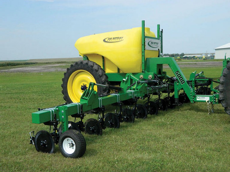 Ag Spray LA5000 Liquid Applicator Stutsmans