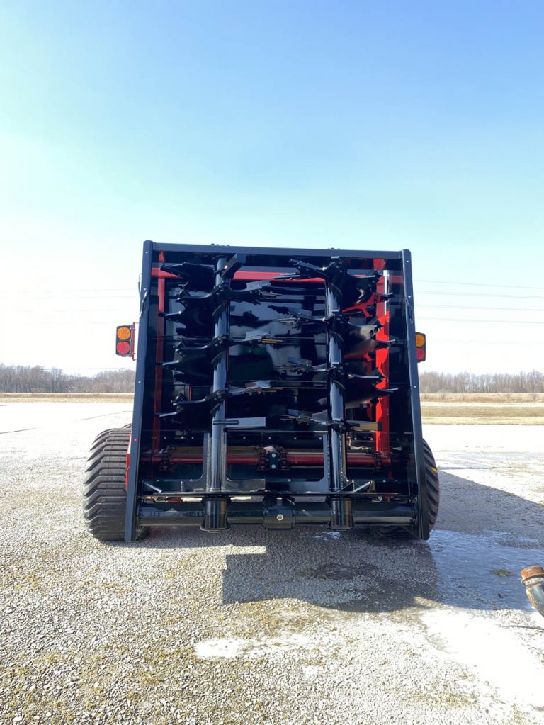 New Artex SBX600 Manure Spreader Stutsmans