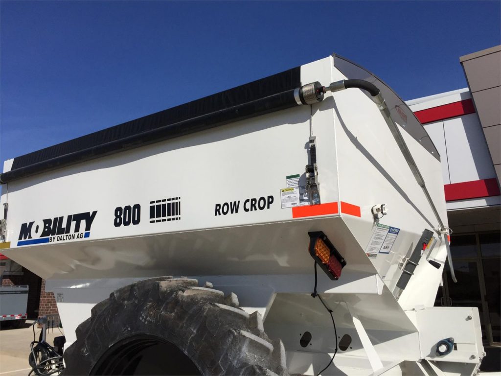Dalton Mobility 800 Dry Fertilizer Spreader Stutsmans