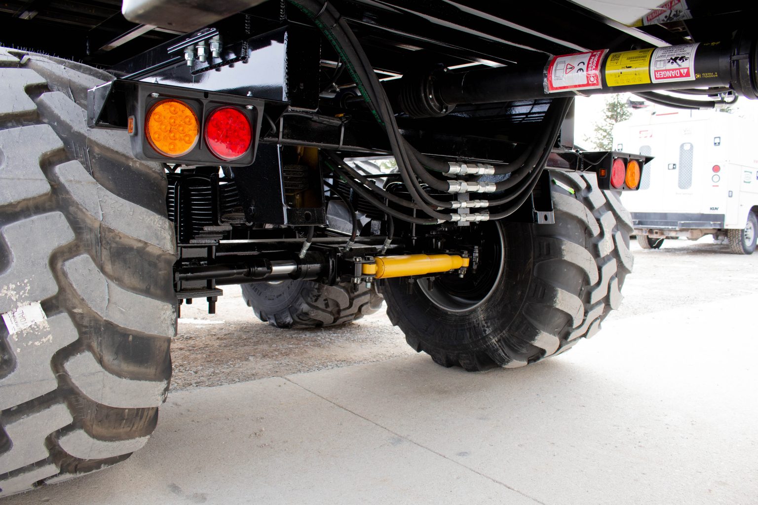 Artex CB Series Manure Spreader Stutsmans