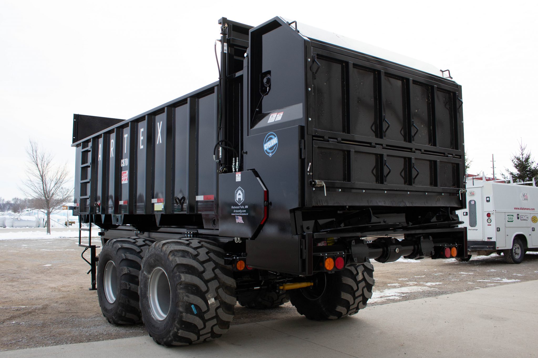 Artex CB Series Manure Spreader Stutsmans