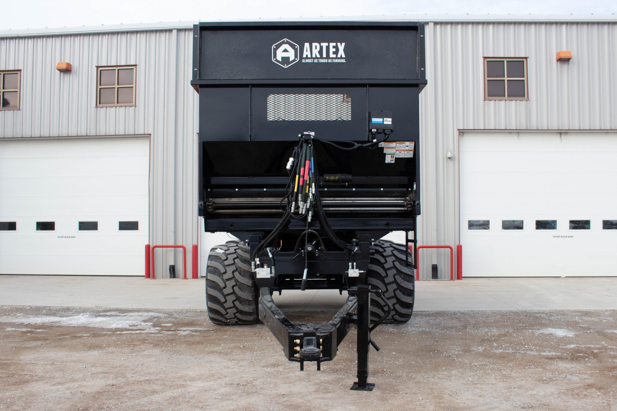 Artex CB Series Manure Spreader Stutsmans